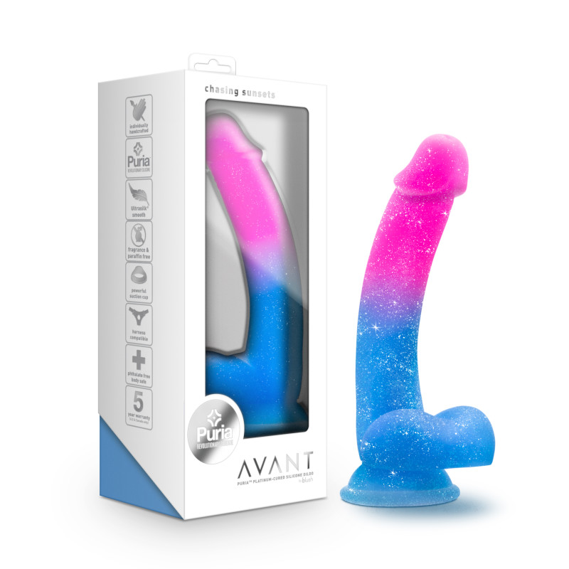 Avant Strap-on Compatible Dildo - Chasing Sunsets